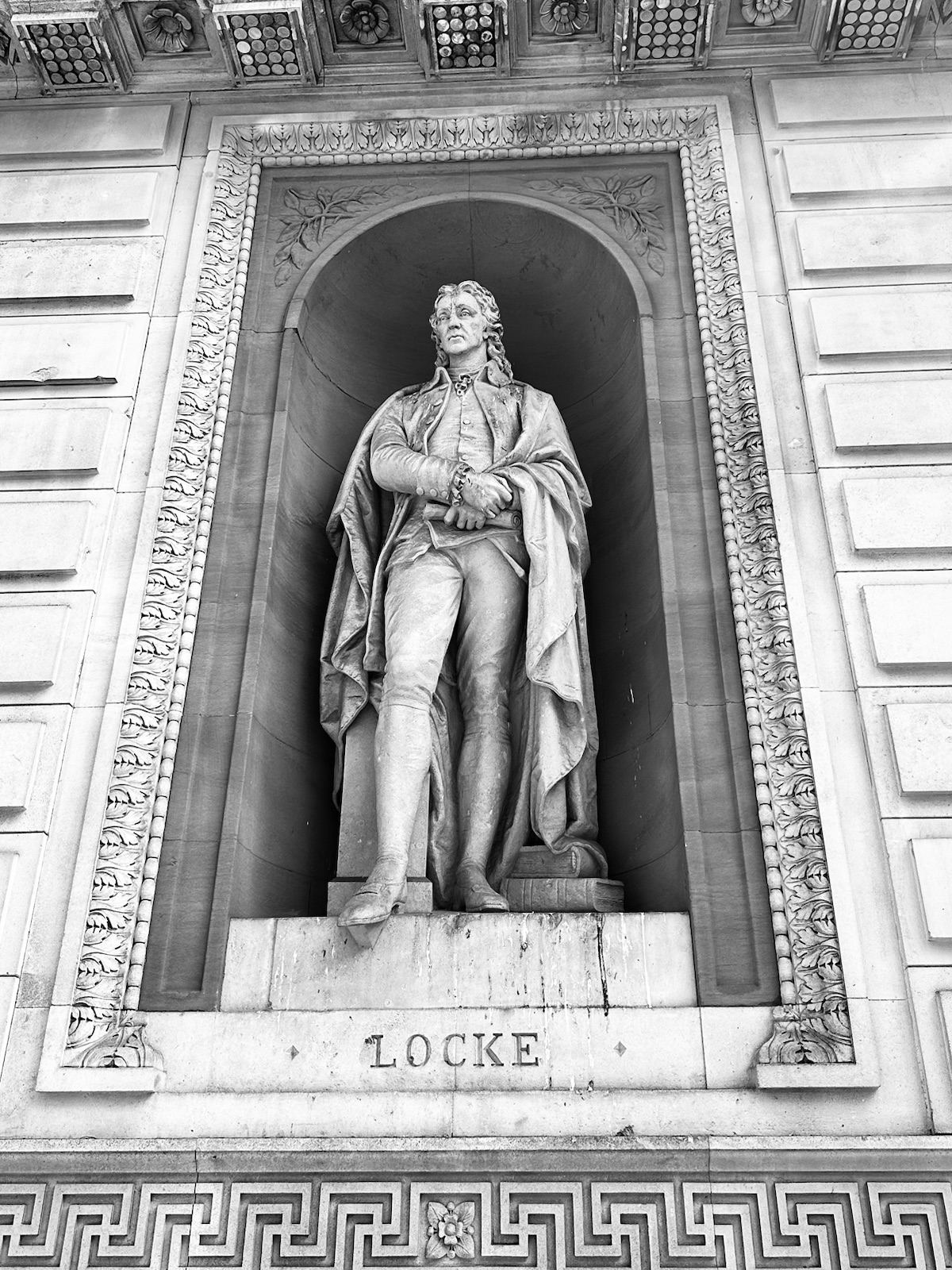 Pomnik Johna Locke’a&nbsp;w&nbsp;Londynie